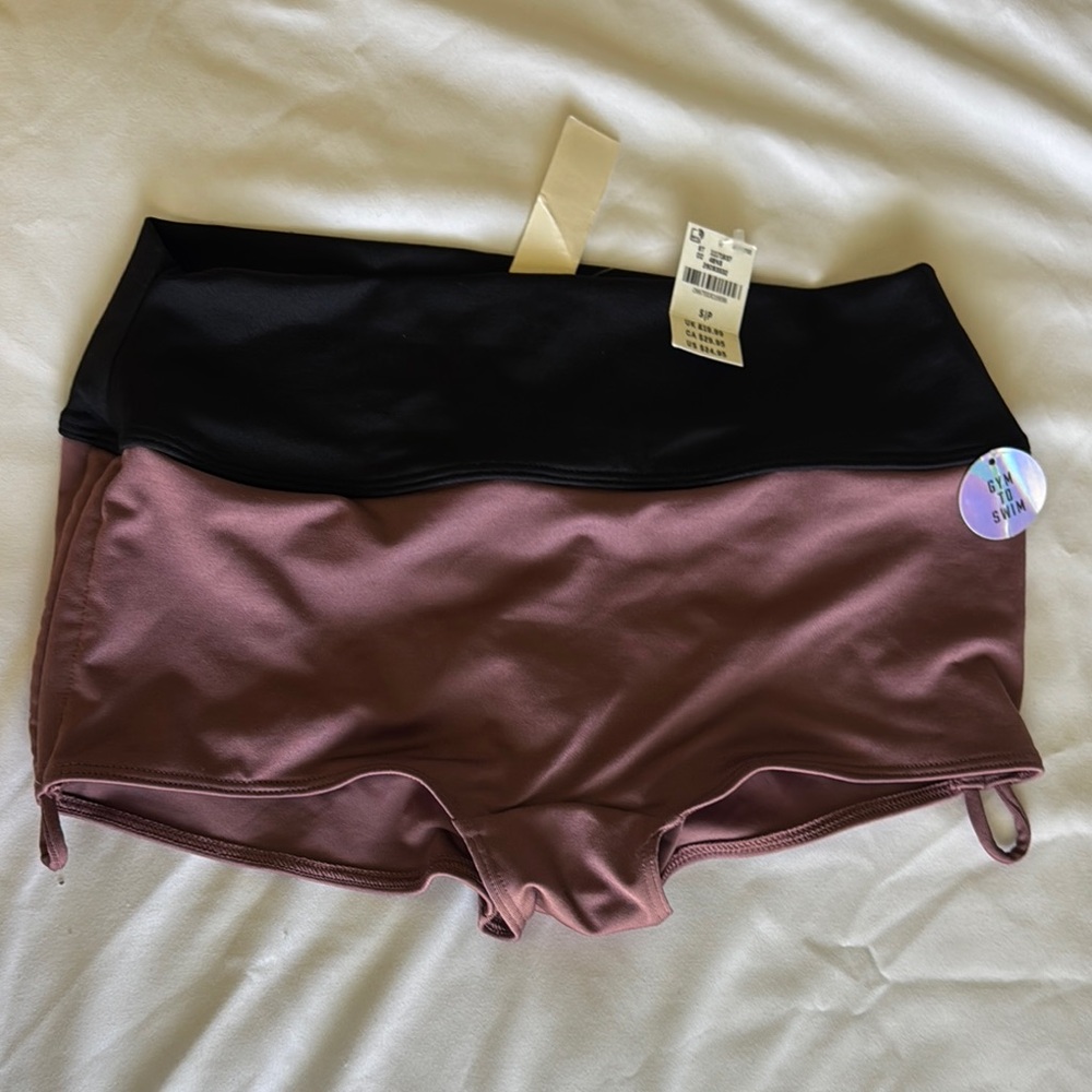 Women's Two-Tone Shorts
